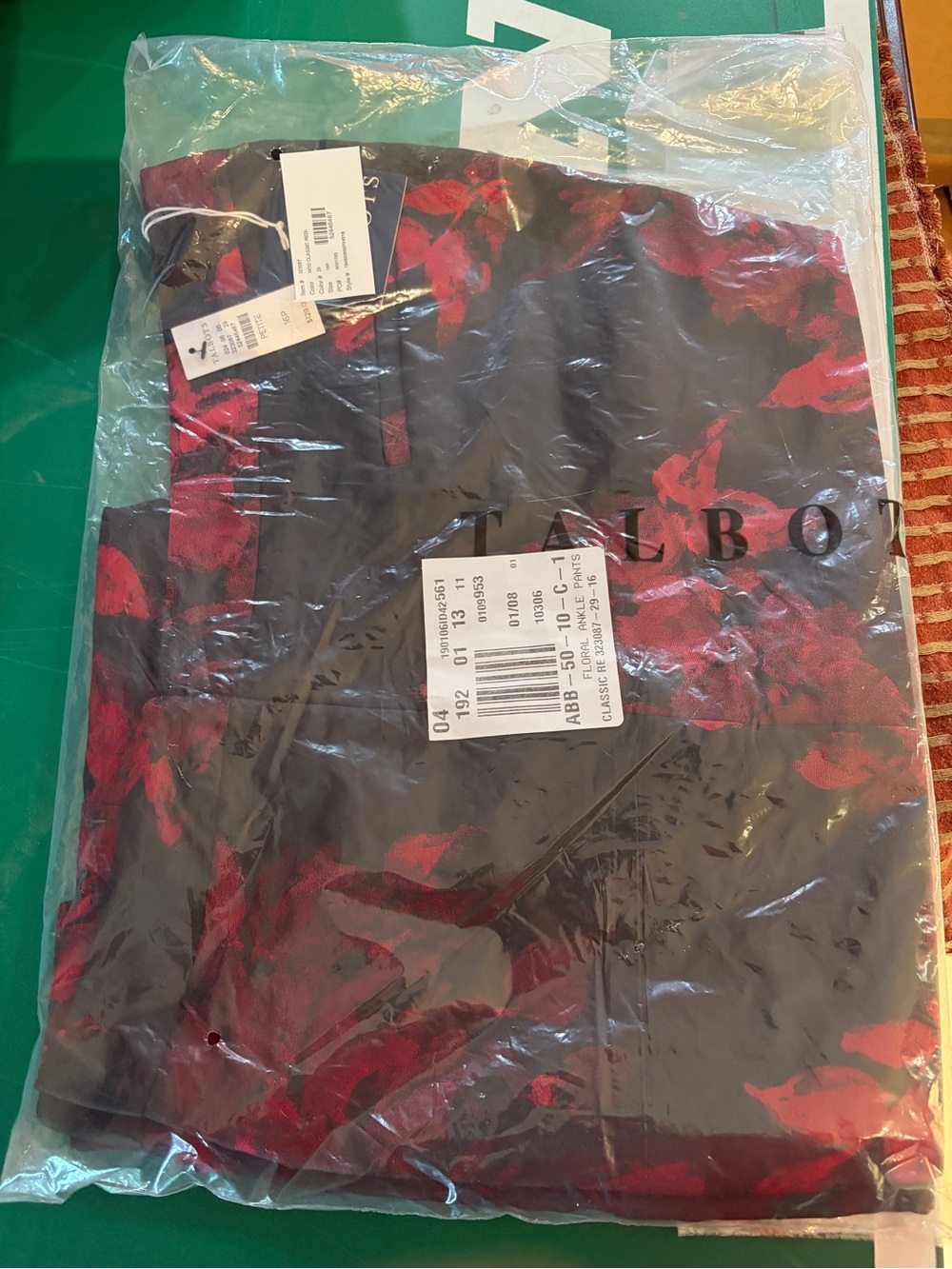 NWT Talbots RSVP Floral Ankle Pants Red Black Jacquard Size 16P Petite